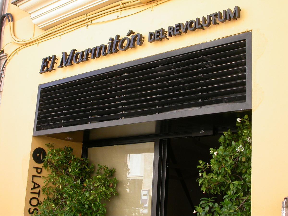 Albergue Revolutum Hostel Salamanca Kültér fotó