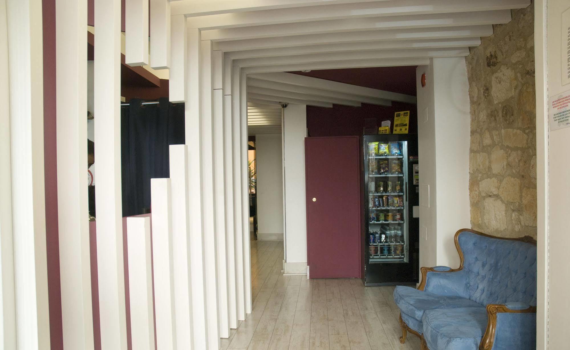 Albergue Revolutum Hostel Salamanca Kültér fotó