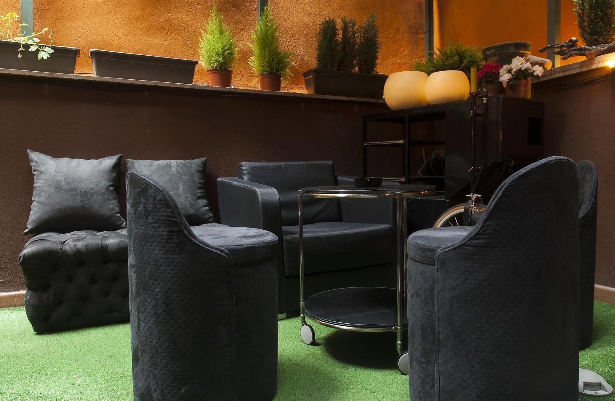 Albergue Revolutum Hostel Salamanca Kültér fotó