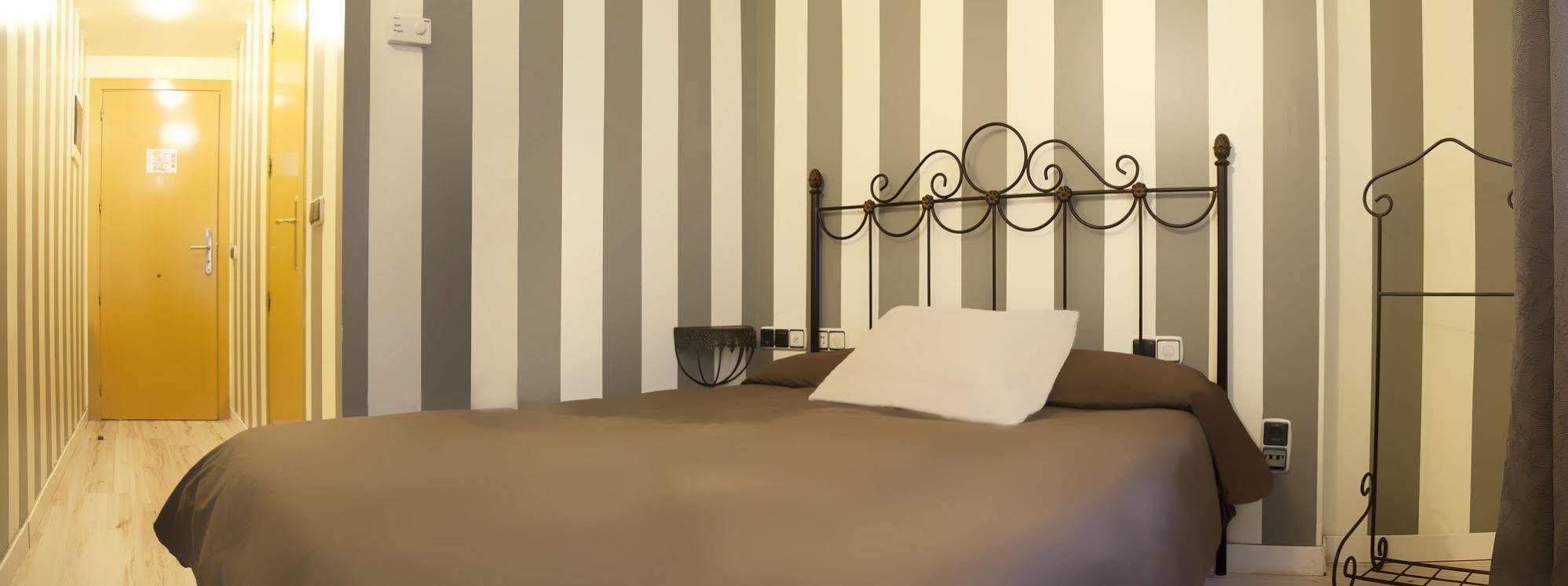 Albergue Revolutum Hostel Salamanca Kültér fotó