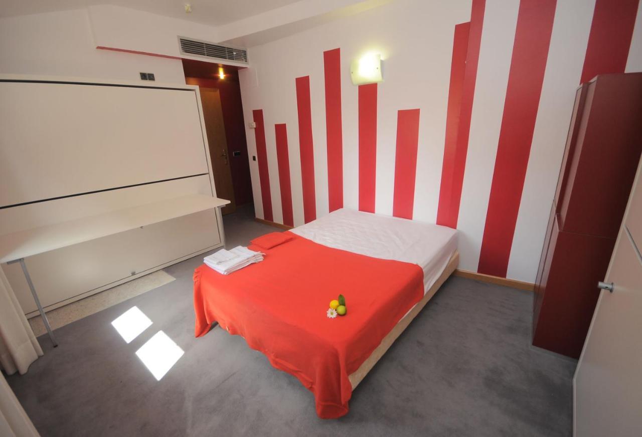 Albergue Revolutum Hostel Salamanca Szoba fotó