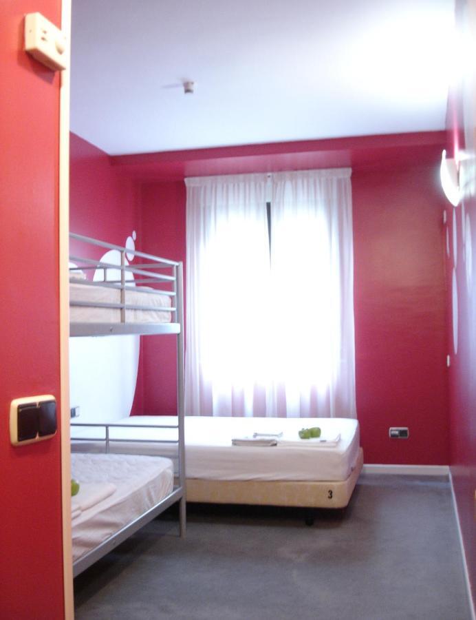Albergue Revolutum Hostel Salamanca Szoba fotó