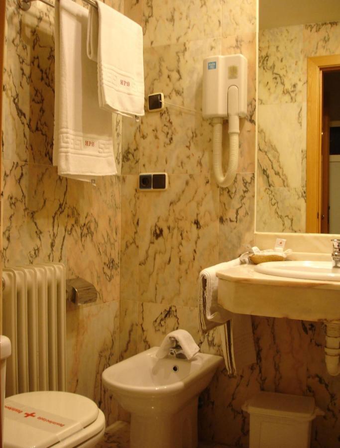 Albergue Revolutum Hostel Salamanca Szoba fotó