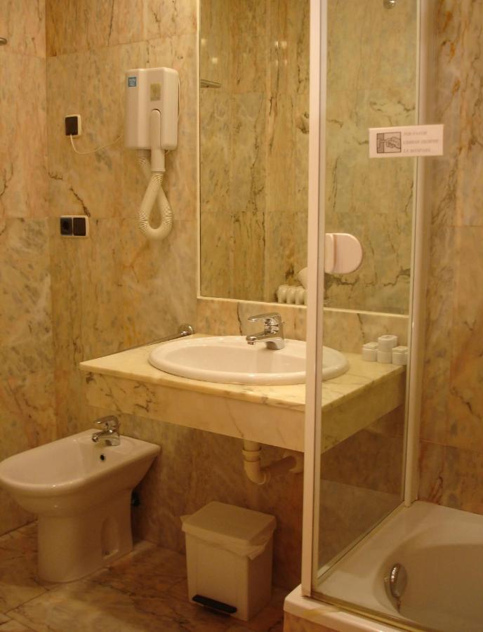 Albergue Revolutum Hostel Salamanca Szoba fotó